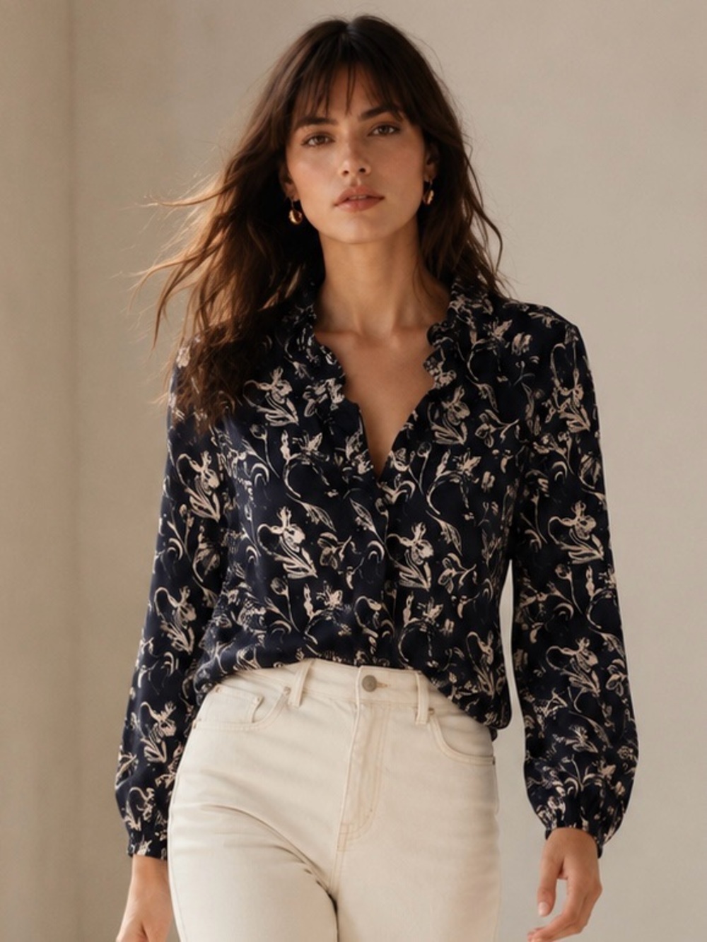 TAYLOR TILLMAN New York Gabrielle Floral Print Ruffle Neck Blouse NWT Medium